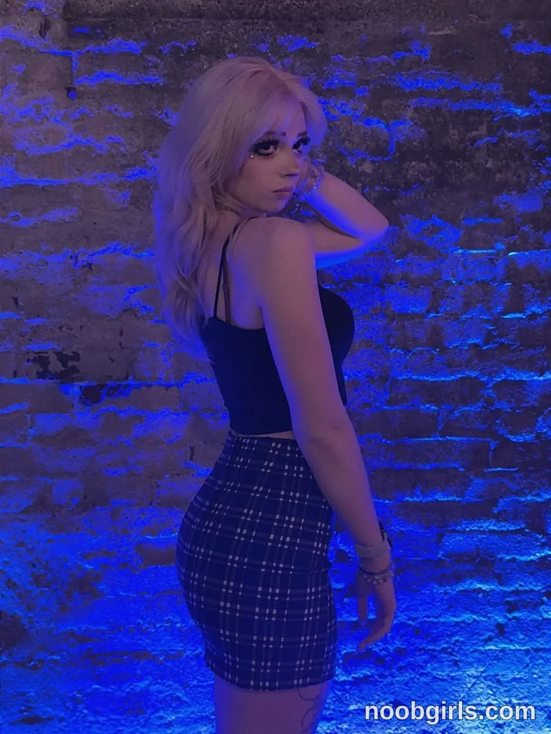 saekuraine (@saekuraine) — "I remember getting slut shamed by my teacher in highschool cus I wore this…"