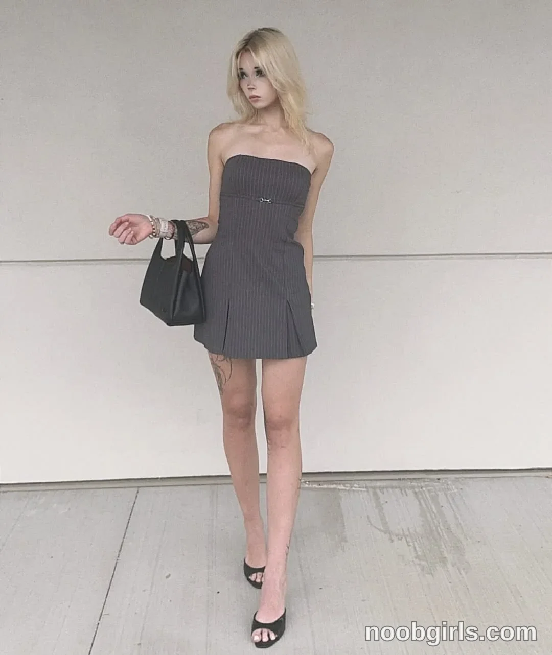 saekuraine (@saekuraine) โ "high fashion or whateva"