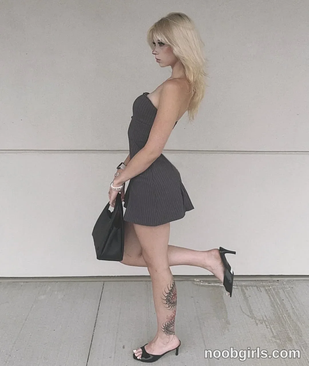 saekuraine (@saekuraine) โ "high fashion or whateva"