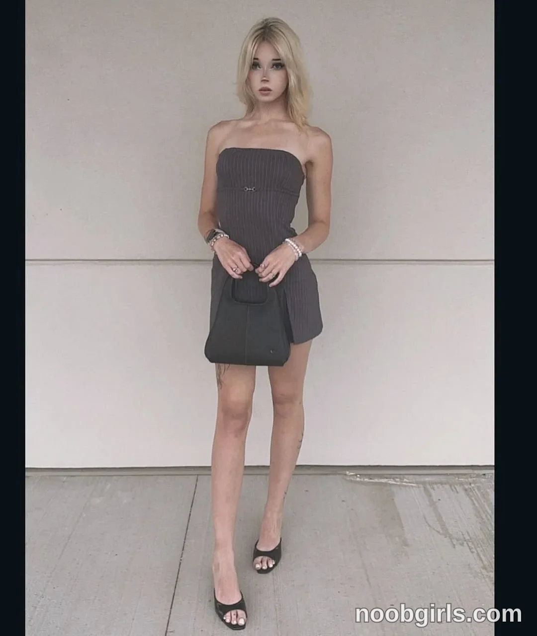 saekuraine (@saekuraine) โ "high fashion or whateva"