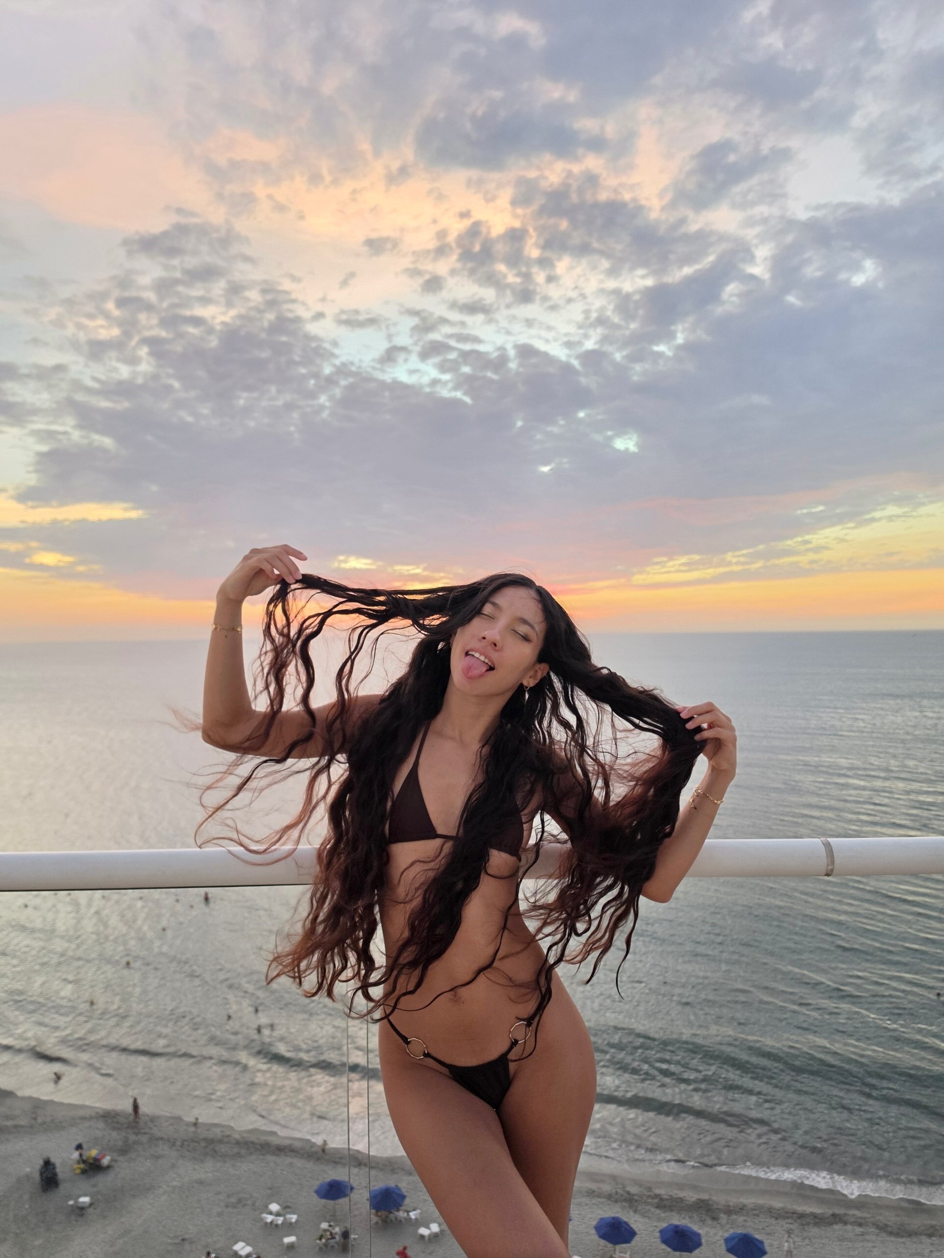 selene_starkk verified Instagram photoshoot picture #11 — live cam model review