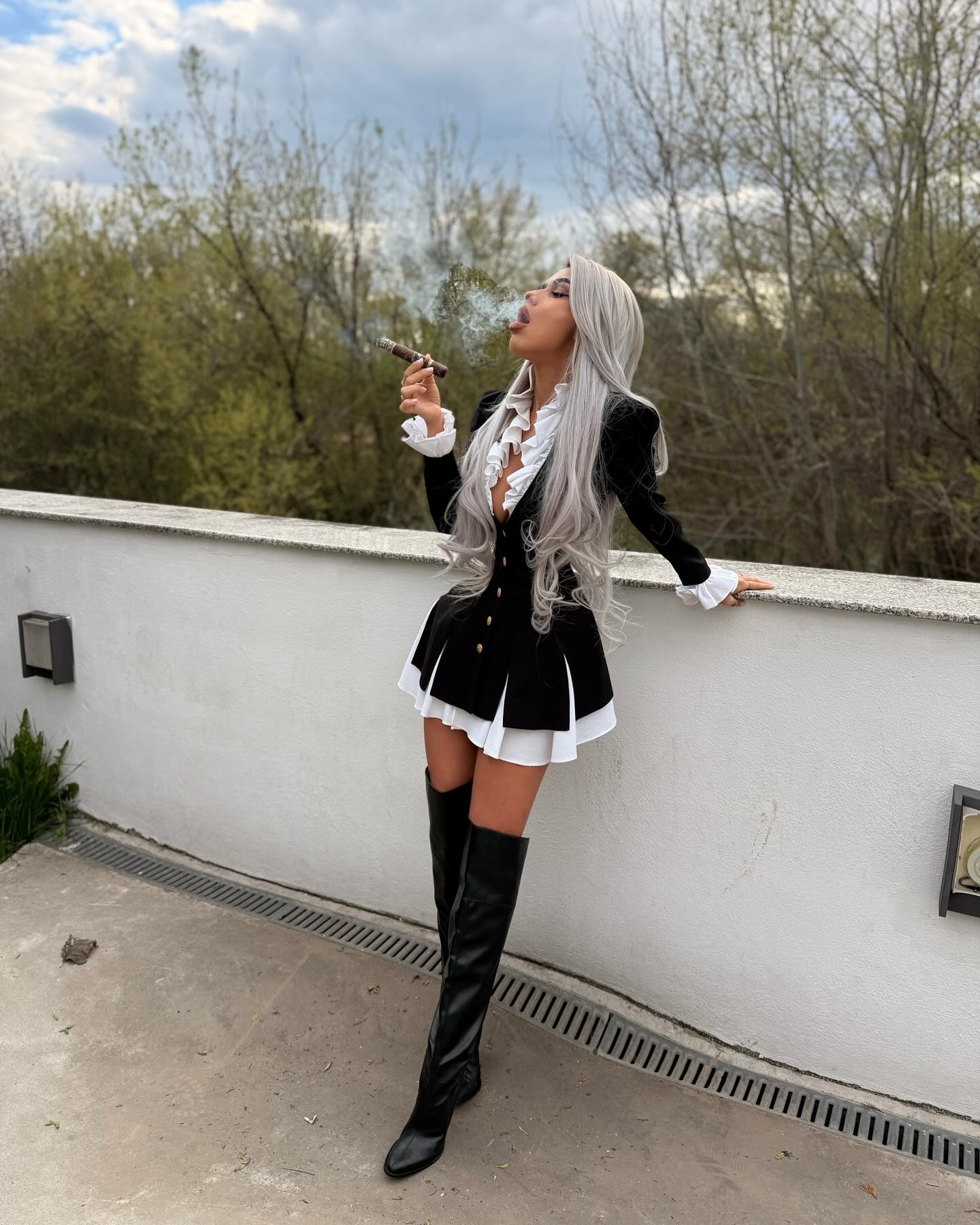 serene_sophiex (@serene_sophiex) high-res photoshoot photo #13 — Chaturbate cam model gallery
