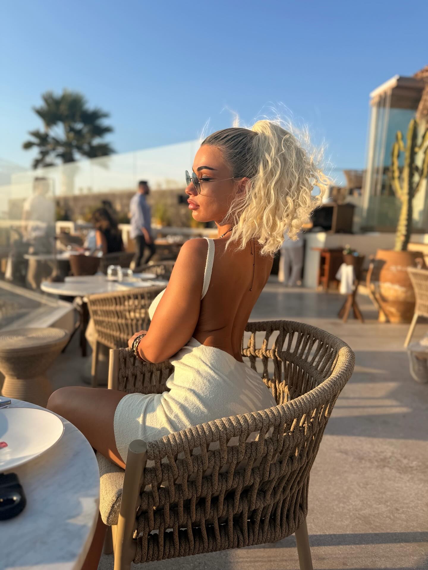 serene_sophiex (@serene_sophiex) high-res photoshoot photo #16 — Chaturbate cam model gallery