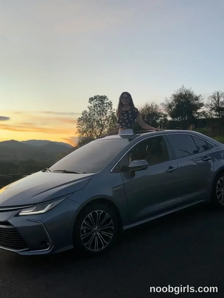 Sharon Baker (@sharon__baker_) — "As the last week of 2025 begins… a recap of the year. The best photos or videos…"