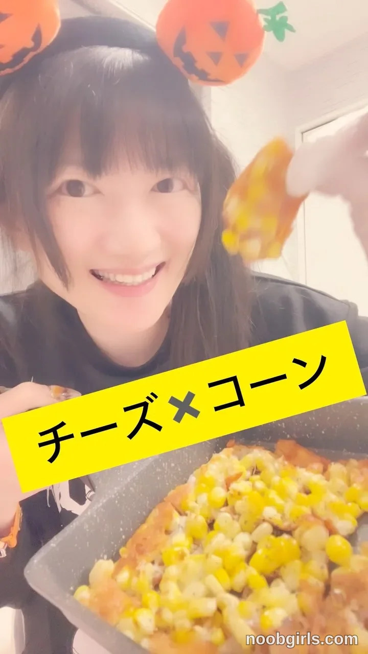 silviajpn reel: 【とうもろこし】🌽材料2つ！カリカリチーズコーン焼き🧀🍺ビールが進む〜😋 早速とうもろこしが新鮮なうちに…