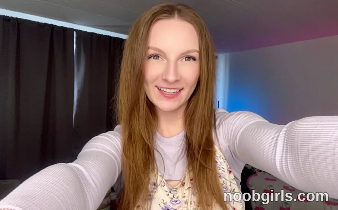 skyewatson verified Instagram photoshoot picture #11 — live cam model review