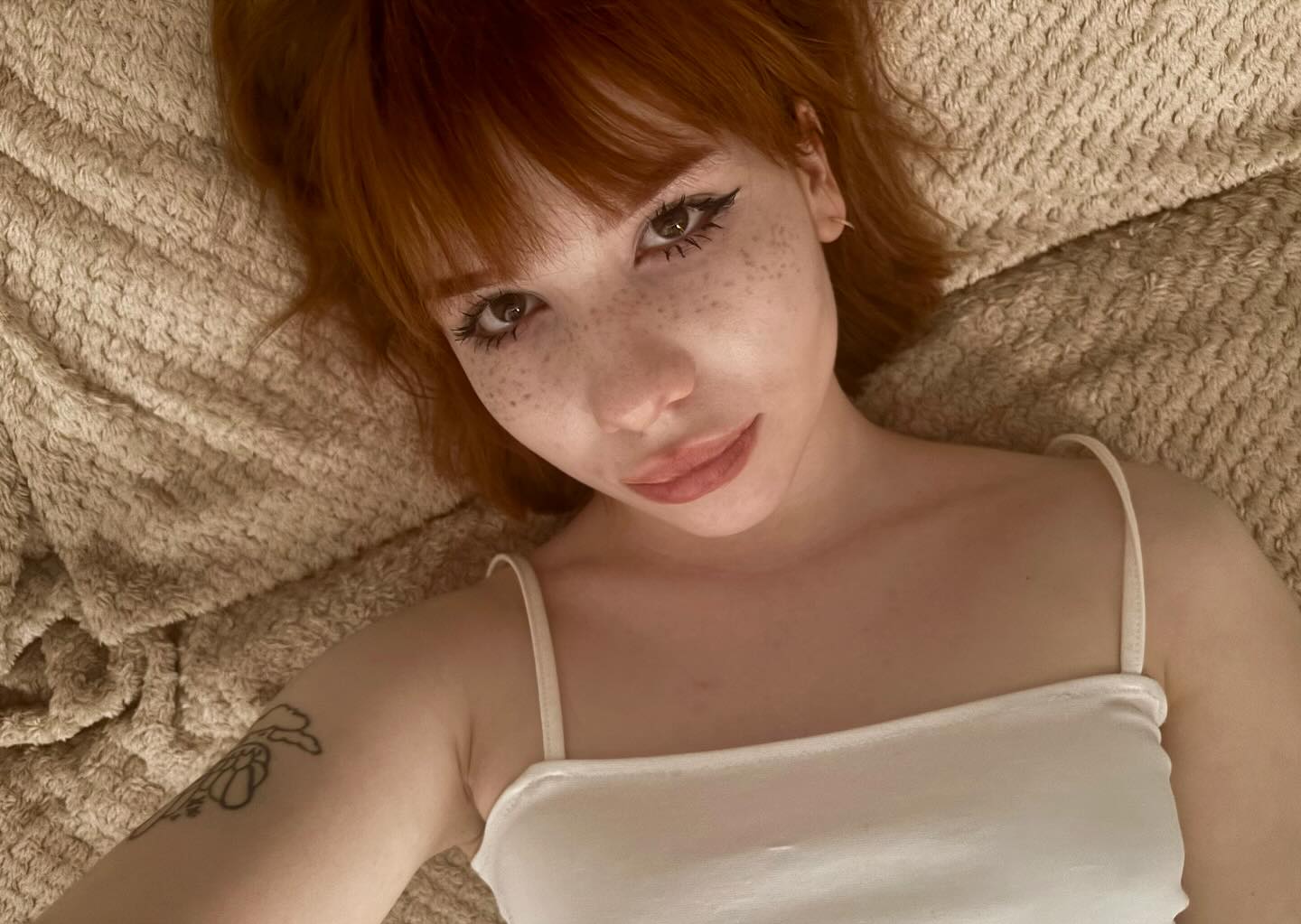 sleepycode002 verified Instagram photoshoot picture #8 — live cam model review