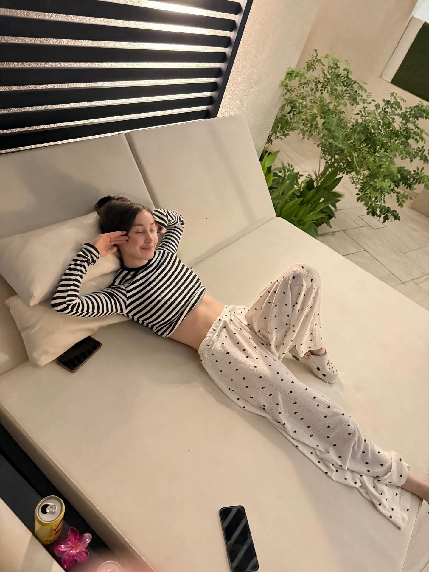 sunny_maria (@sunny_maria) high-res photoshoot photo #4 — Chaturbate cam model gallery