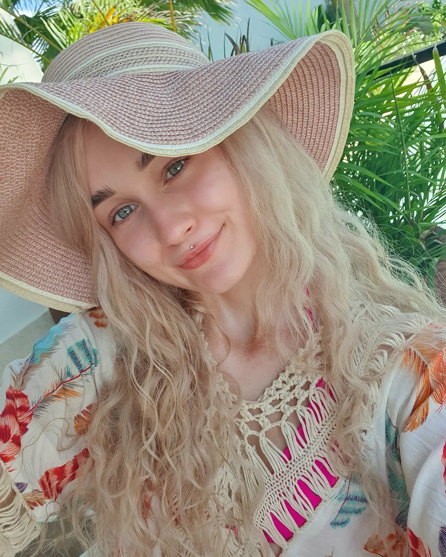 sunnyfia verified Instagram photoshoot picture #14 — live cam model review