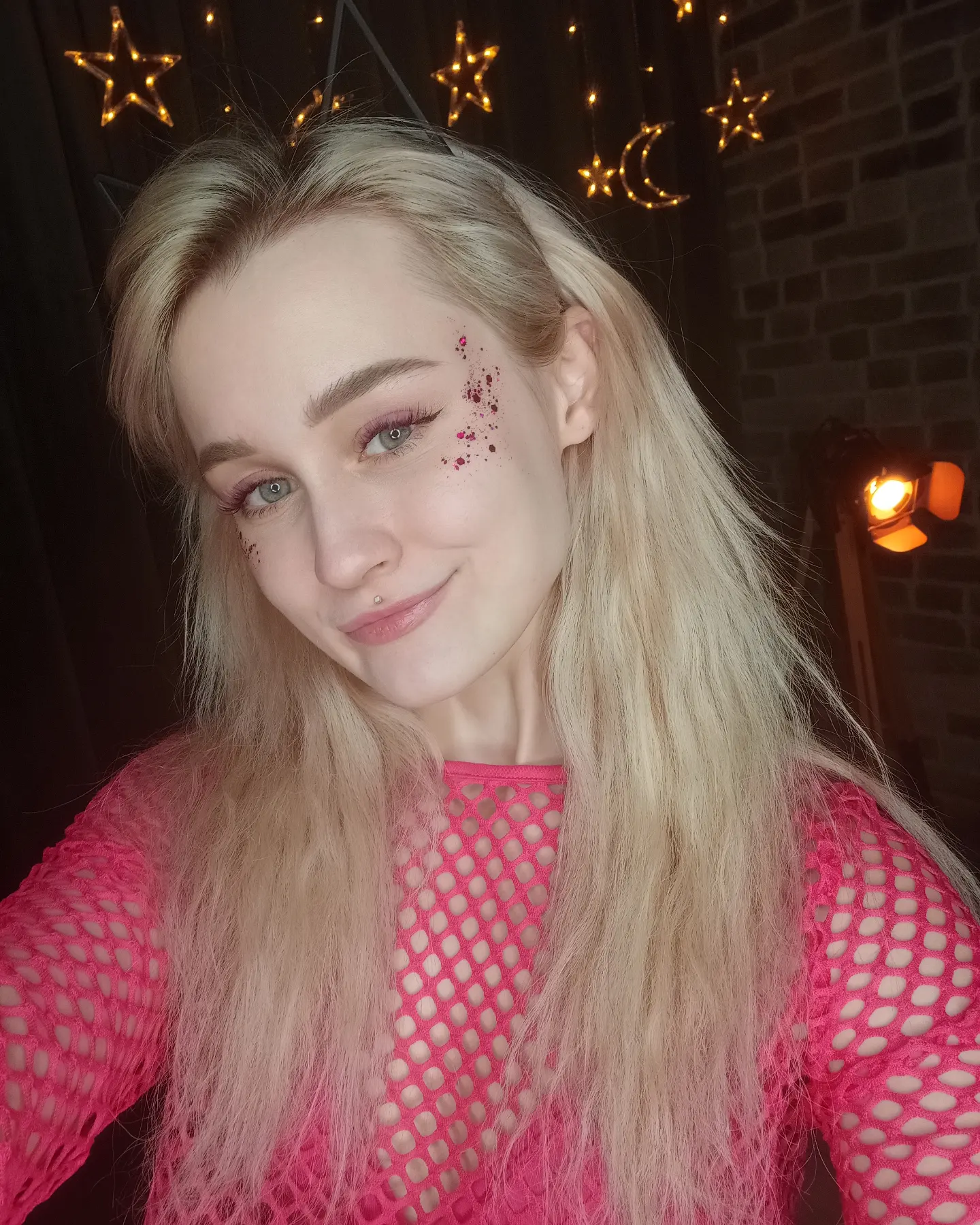 sunnyfia exclusive photo gallery image #18 — Chaturbate streamer profile
