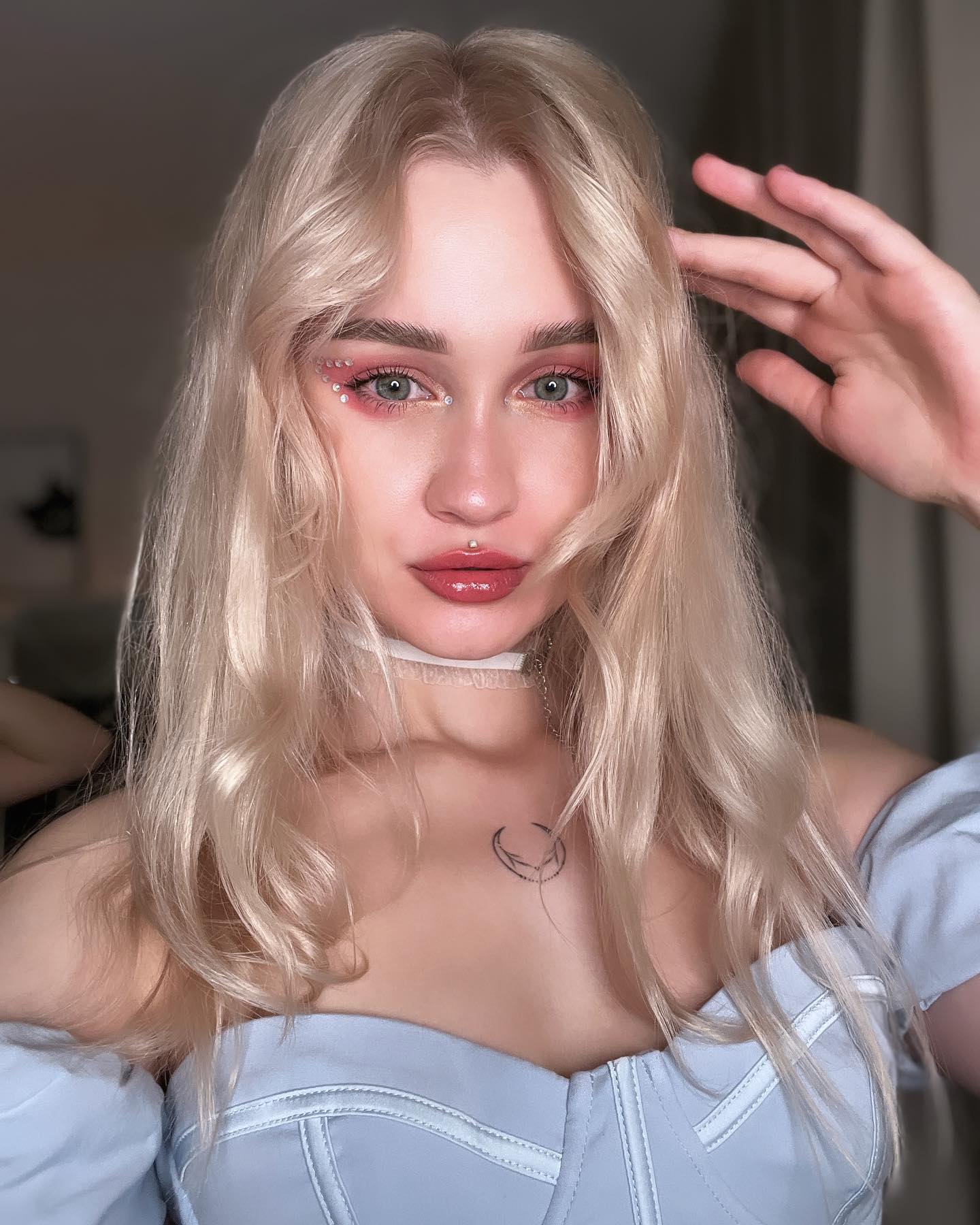 sunnyfia (@sunnyfia) high-res photoshoot photo #58 — Chaturbate cam model gallery