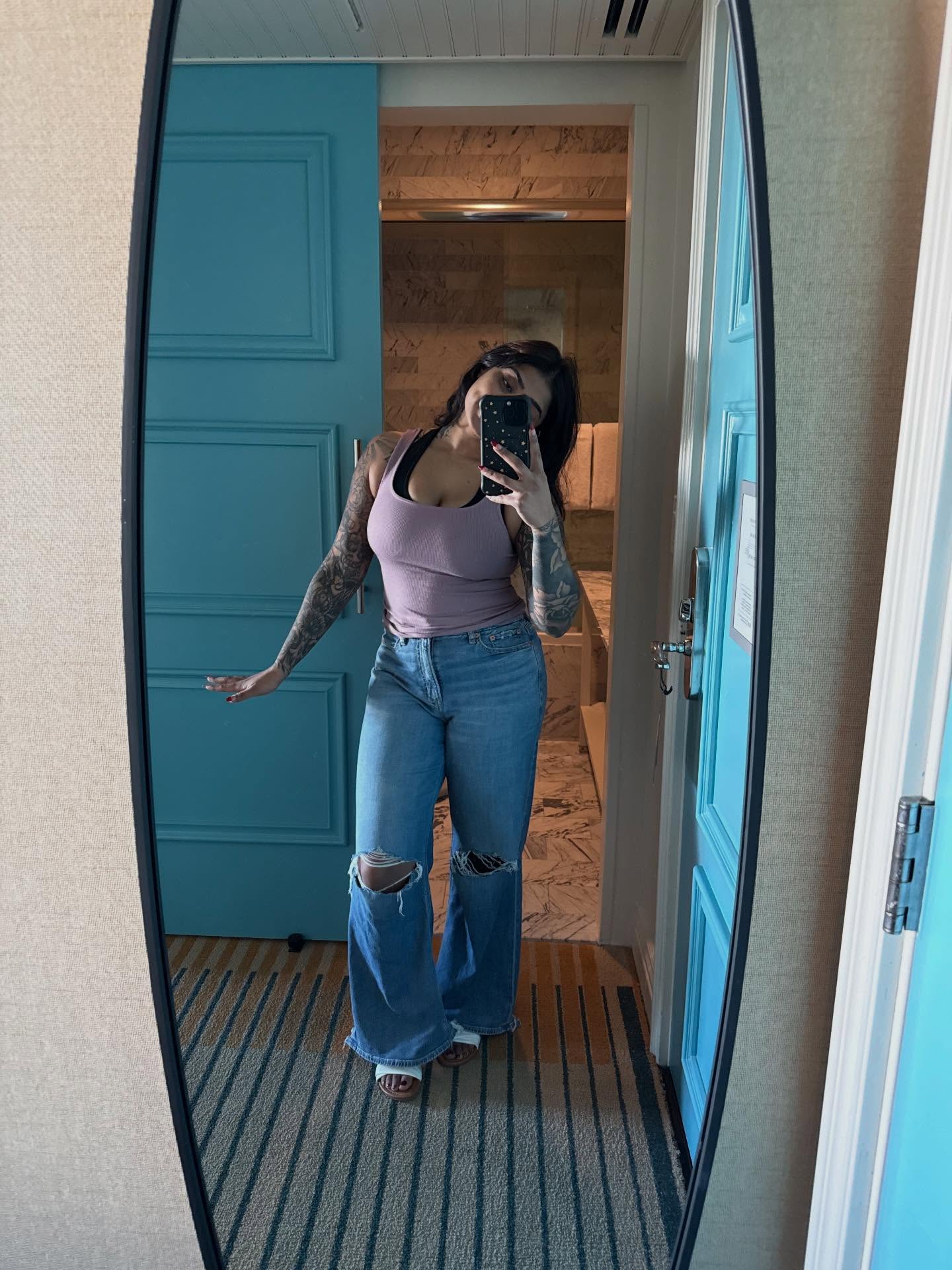 Karma Sutra @sweetkarmababy (@sweetkarmababy) high-res photoshoot photo #16 — Chaturbate cam model gallery