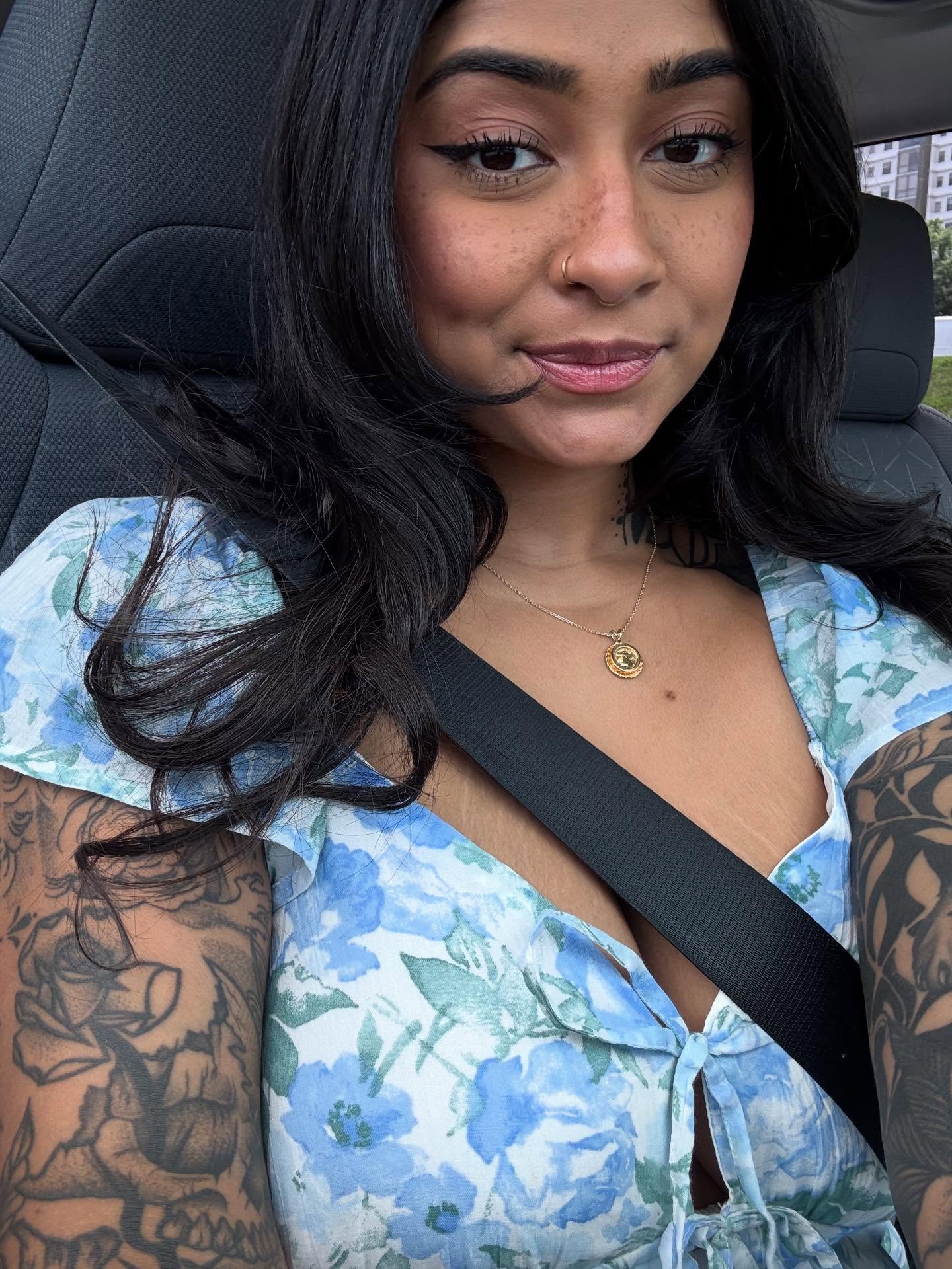 Karma Sutra @sweetkarmababy verified Instagram photoshoot picture #23 — live cam model review