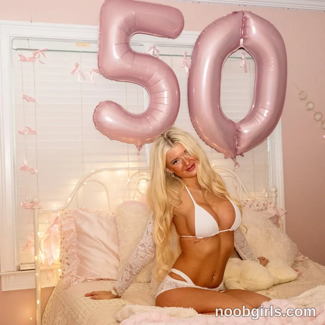 Syd (@sydneyadkisson) — "50k???? don’t look i’m shy 🥺🎀"