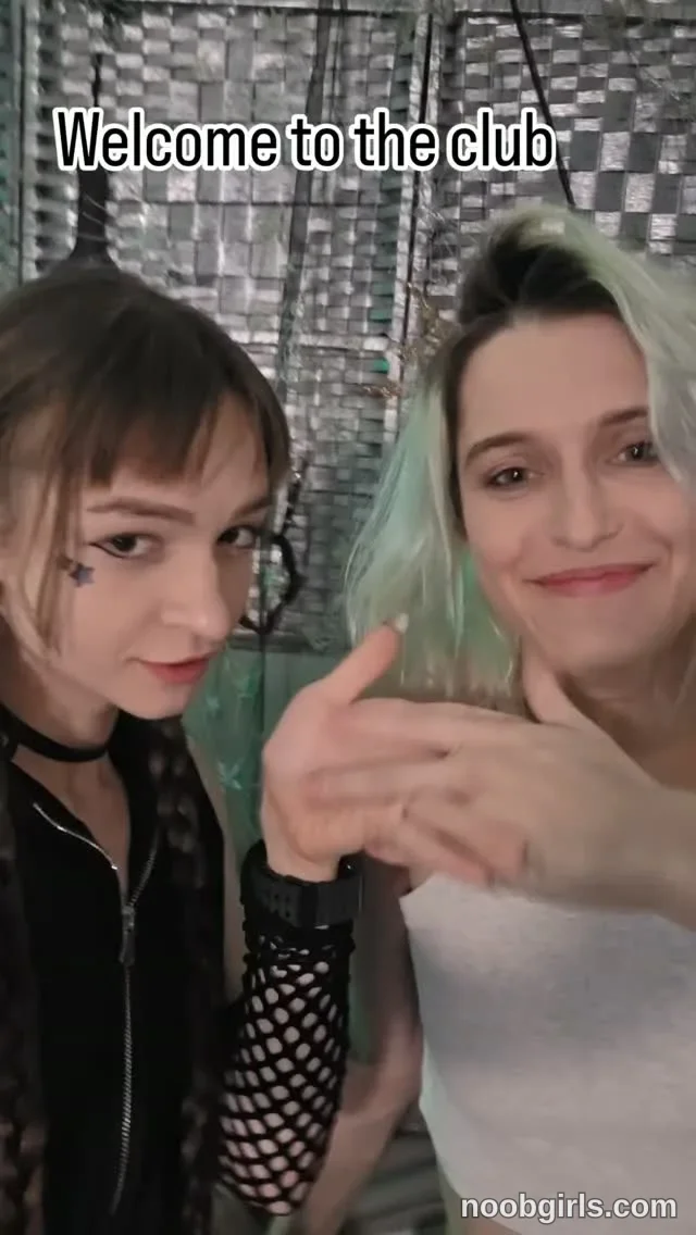 sylvie_fey (@sylvie_fey) — "She initiated Streaming soon!"