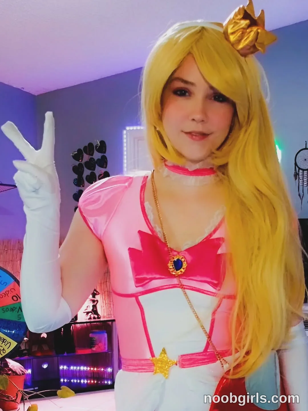 Syndica (@syndica) — "🍑💕Princess Peach Of The Mushroom Kingdom🍑💕"
