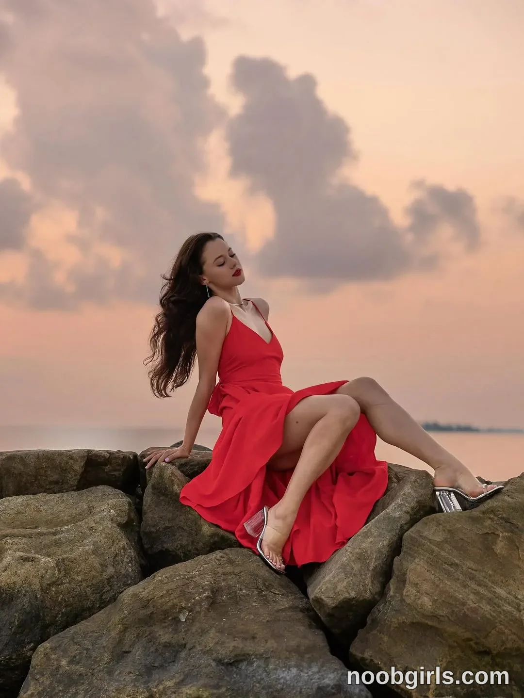 TAANNI (@taanni_bc) — "Lady in Red 🍒 Made this beach even more beautiful"