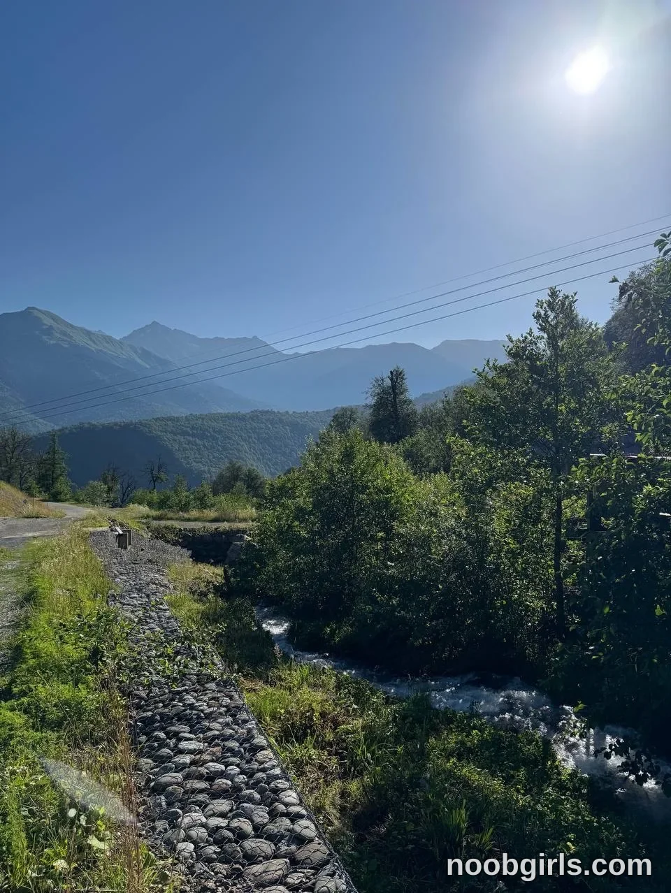 tastypoint none (no person present in frame) in mountain landscape