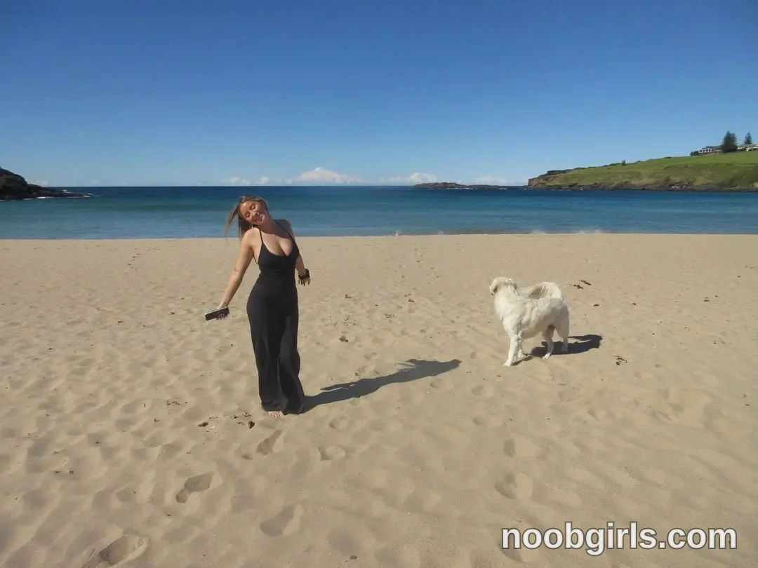 Teish (@teishh) — "Bentley loves the beach so much, so I decided to take him down the East Coast…"