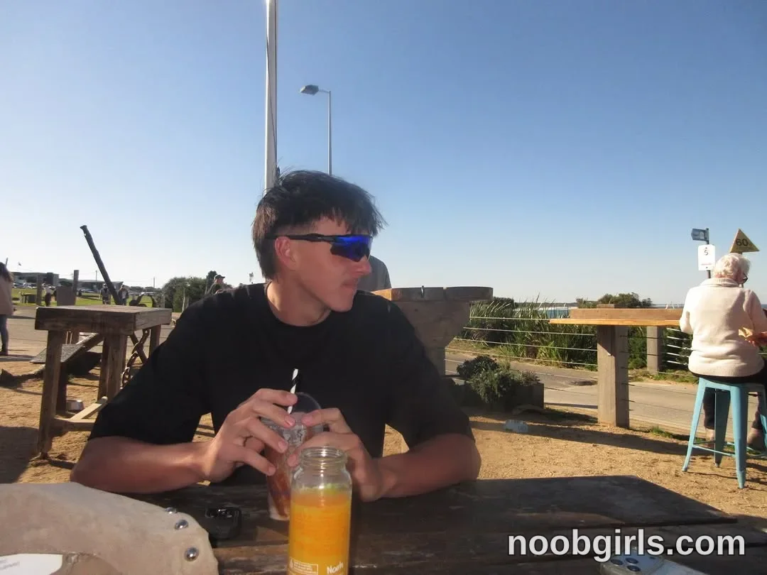 Teish (@teishh) — "Bentley loves the beach so much, so I decided to take him down the East Coast…"