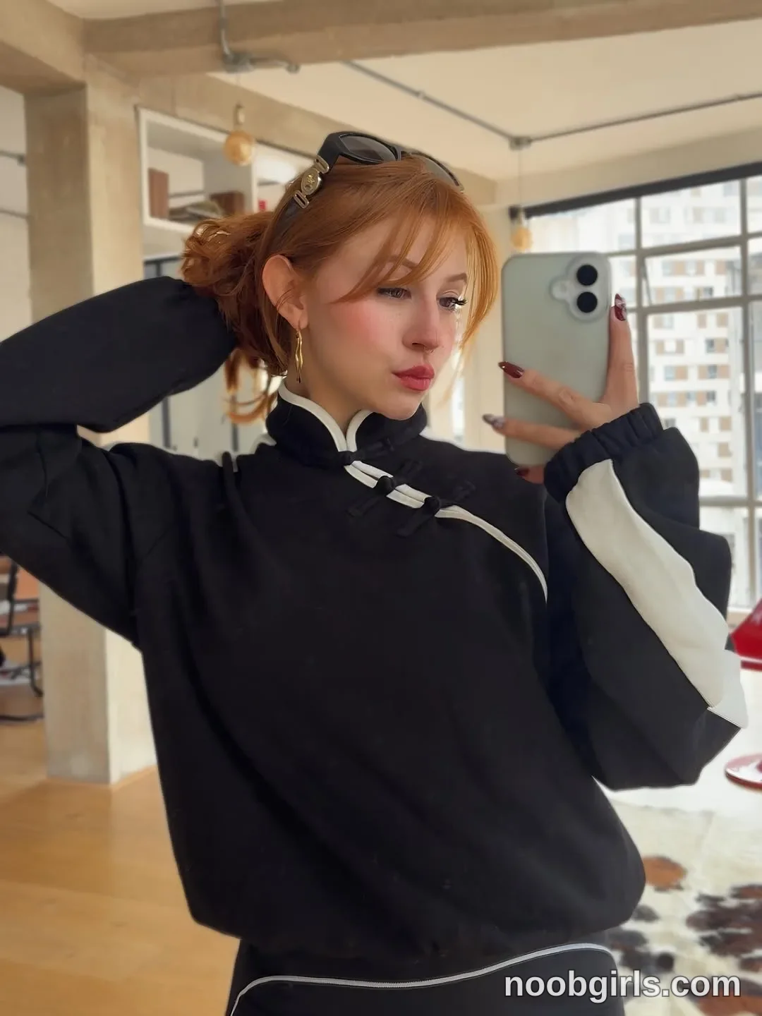 Goddess Paula (@thegingerp) — "Girlhood is a spectrum ⛓️🌸"