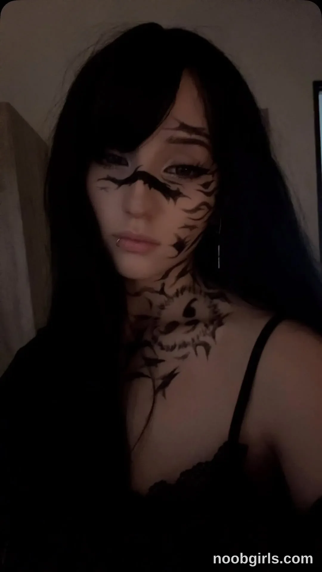 vivian_qwerty reel: ima catfih