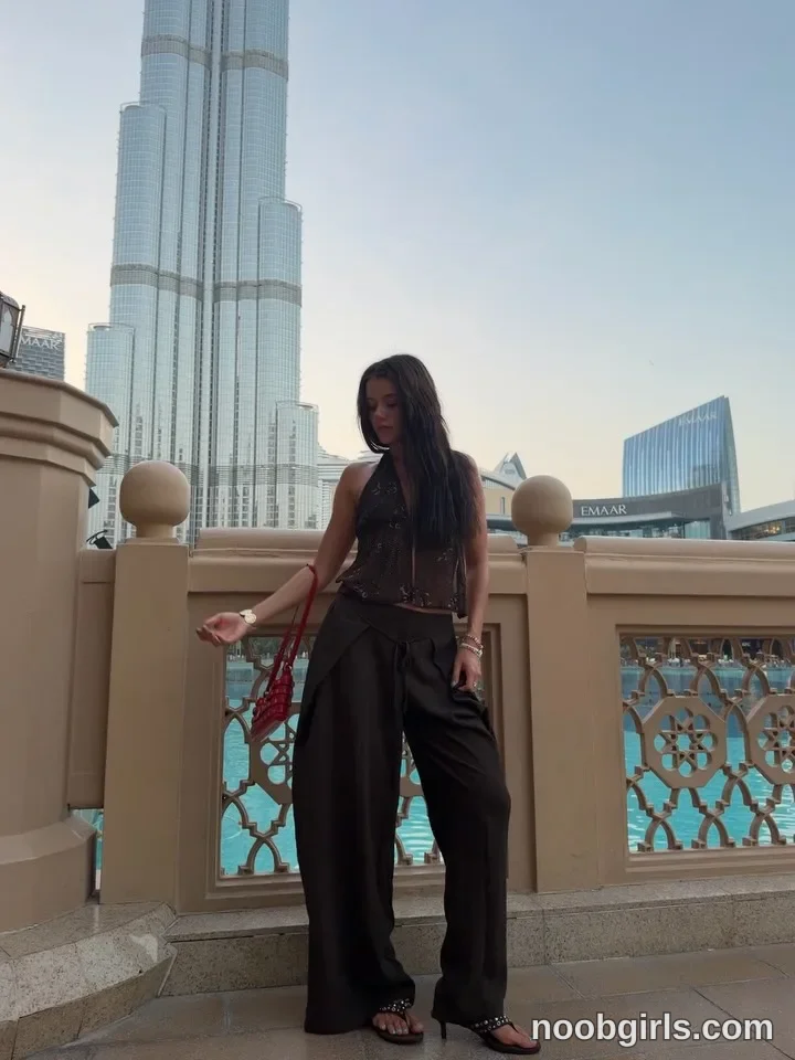 waki_lucky on Chaturbate