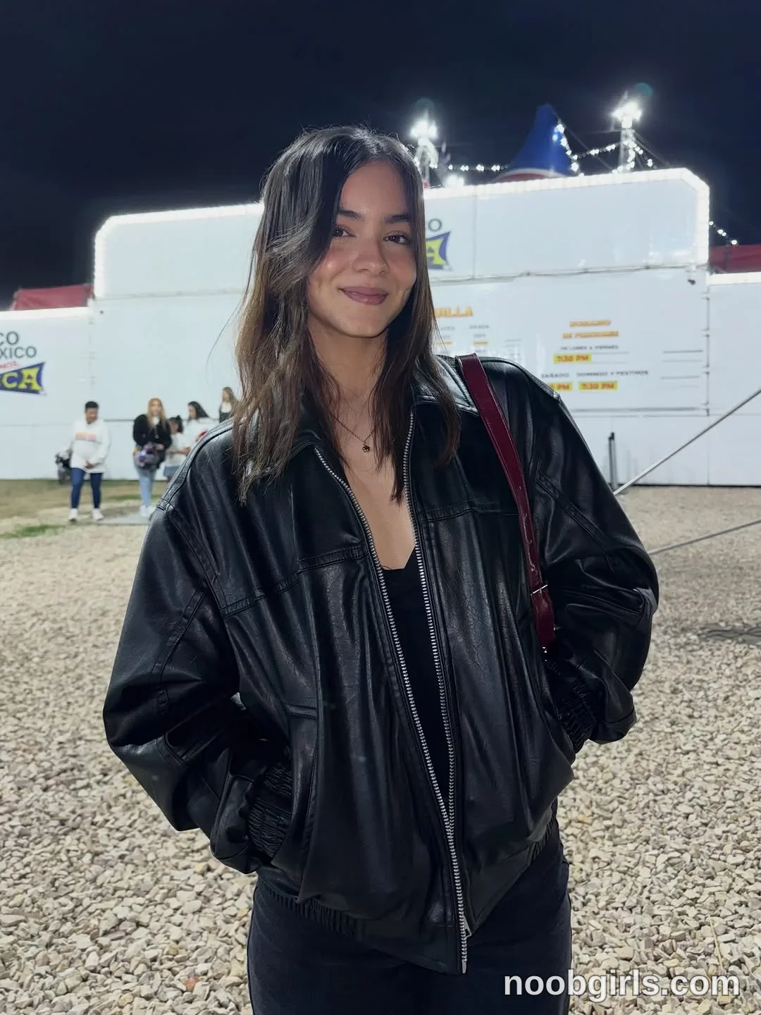 whatpeachy photos and profile