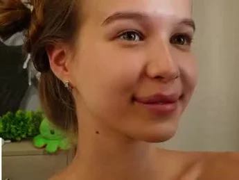 yeepshyy live performance capture — Chaturbate cam girl