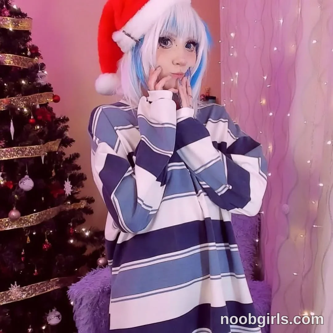 Lina (@yourcutewaifu) — "well well happy new year too 🤧"
