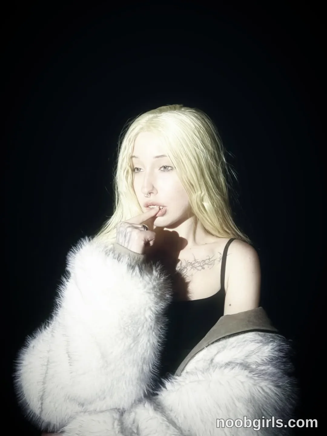 Misa (@yukimisa) — "⁺‧₊˚ ཐི⋆♱⋆ཋྀ ˚₊‧⁺" in Dark Zone