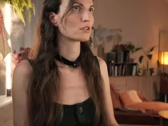 yulladao dao lives tuesday wednesday thursday saturday sunday off monday and friday chaturbate live screenshot — Chaturbate cam girl